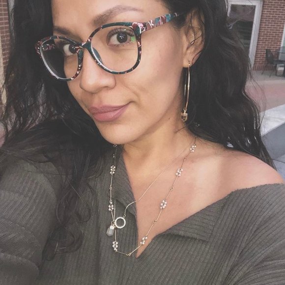 Welcome to My Closet! - Picture 1 of 6